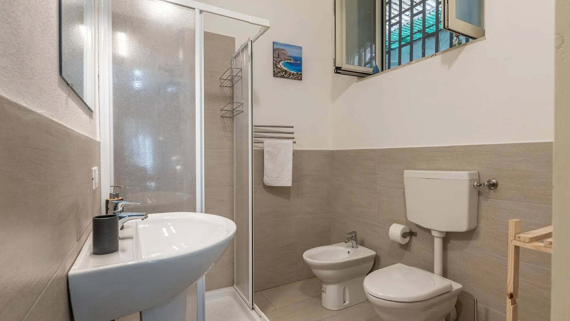 I Mori-Holiday Apartment Palermo Italia